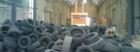 Waste skip hire and rubbish removal at Bath Recycling Skips